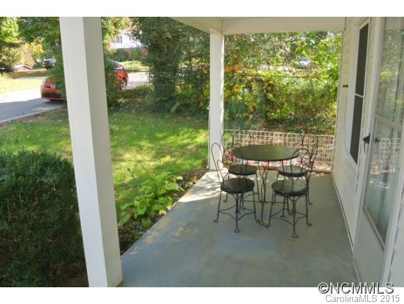 712 Brookshire Street - Photo 16