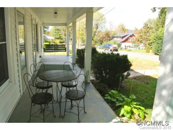 712 Brookshire Street - Photo 17