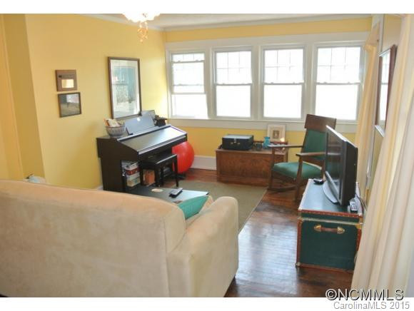 712 Brookshire Street - Photo 3