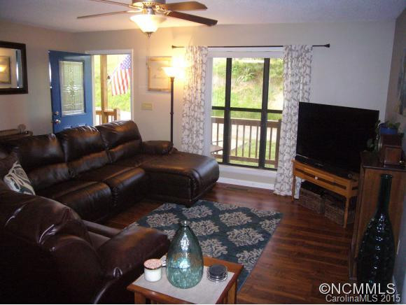 64 SERENITY ON THE IVY - Photo 3