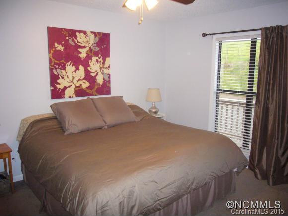 64 SERENITY ON THE IVY - Photo 7