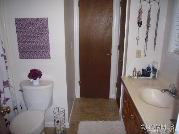 64 SERENITY ON THE IVY - Photo 8