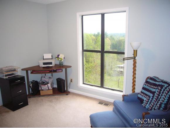 64 SERENITY ON THE IVY - Photo 9