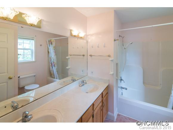 213 Brookside Avenue - Photo 17