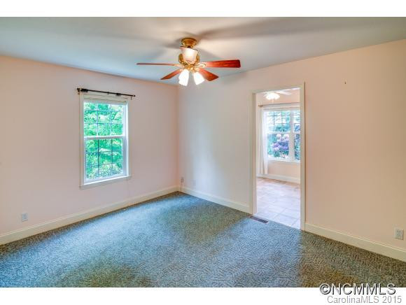 213 Brookside Avenue - Photo 18