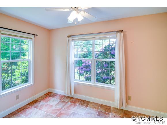 213 Brookside Avenue - Photo 19
