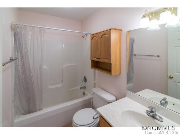 213 Brookside Avenue - Photo 20