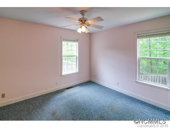 213 Brookside Avenue - Photo 21
