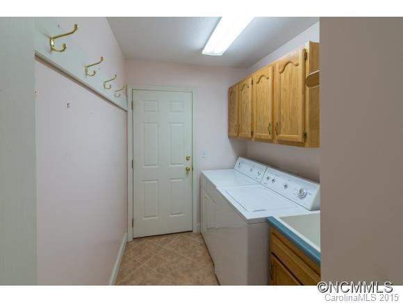 213 Brookside Avenue - Photo 22