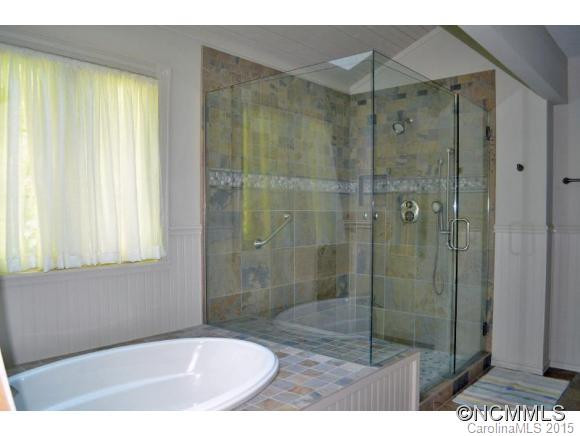 1340 Chanteloup Dr - Photo 11
