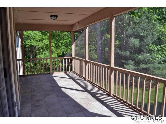 1340 Chanteloup Dr - Photo 19