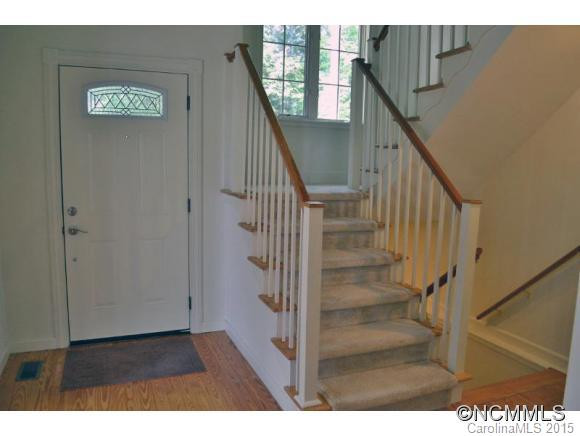 1340 Chanteloup Dr - Photo 3