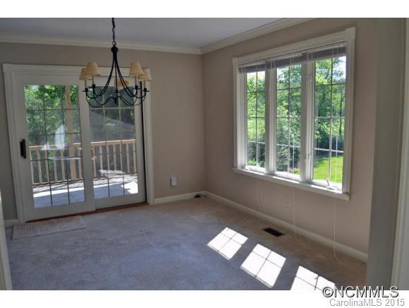 1340 Chanteloup Dr - Photo 5
