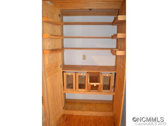 1340 Chanteloup Dr - Photo 8