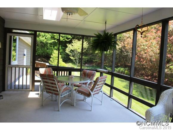 140 Camellia Way - Photo 15