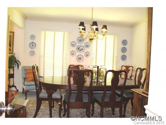 140 Camellia Way - Photo 9