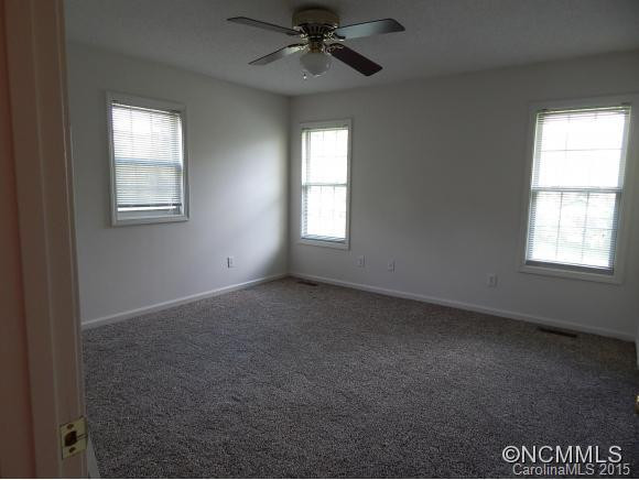 25 Miller Farm Road - Photo 5