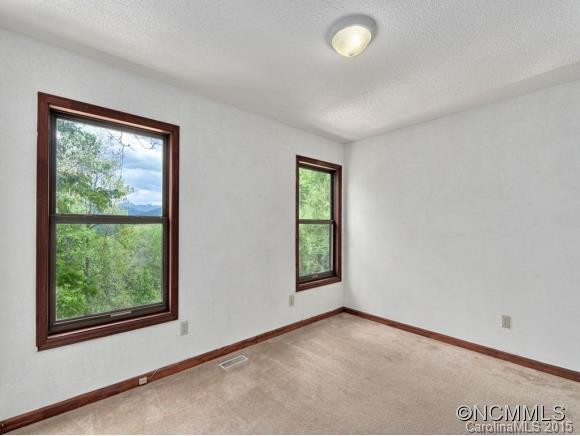8 REUBEN ROAD - Photo 7