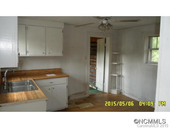 251 Scottdale Road - Photo 3