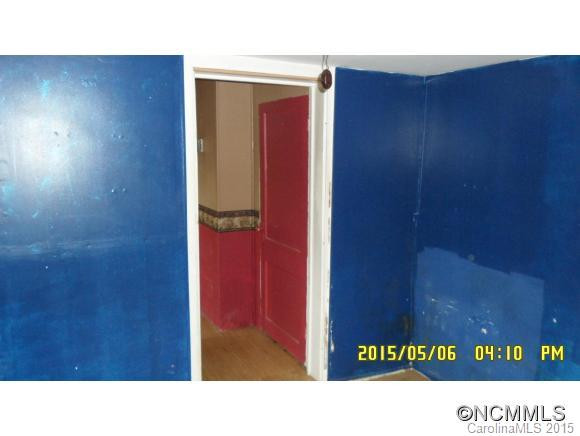 251 Scottdale Road - Photo 7