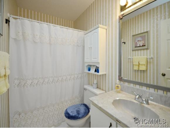 16 SHACKLEFORD DR - Photo 14