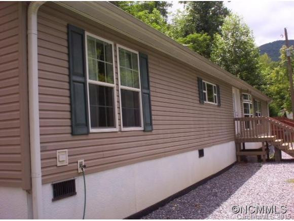 802 Tunnel Mountain Road - Photo 2