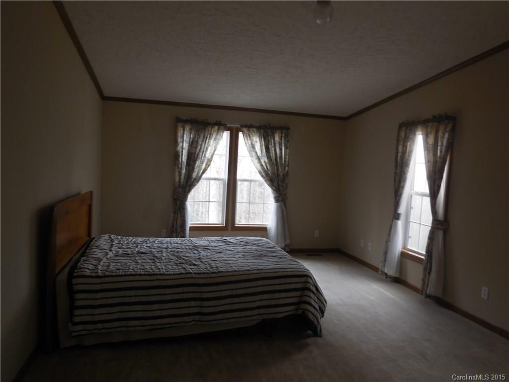 802 Tunnel Mountain Road - Photo 11