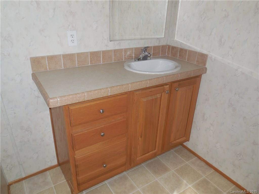 802 Tunnel Mountain Road - Photo 15