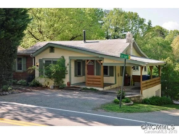 50 Sand Hill School Rd