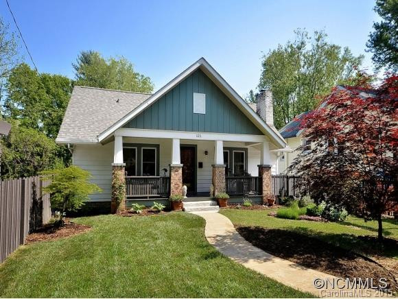 121 BRUCEMONT CIRCLE