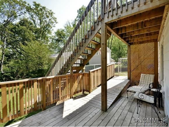121 BRUCEMONT CIRCLE - Photo 16
