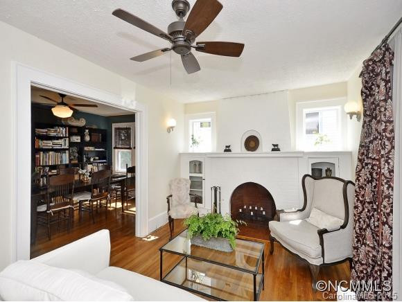 121 BRUCEMONT CIRCLE - Photo 5