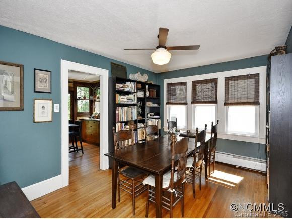121 BRUCEMONT CIRCLE - Photo 6