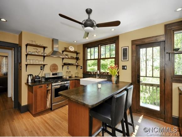 121 BRUCEMONT CIRCLE - Photo 7