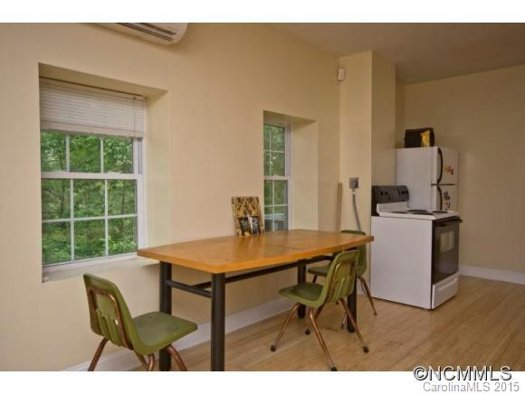 432 Riverview Drive - Photo 13