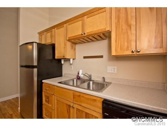 432 Riverview Drive - Photo 6