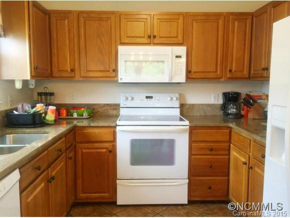 1007 Thorncrest Drive - Photo 10