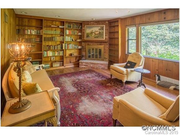 32 Locust Lane - Photo 4
