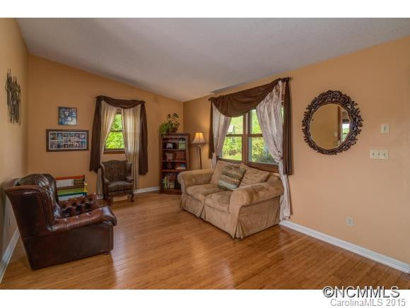 175 Youngs Cove Road - Photo 5