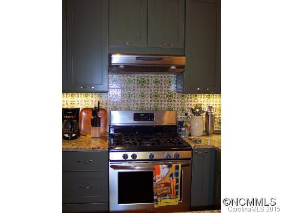 27 Summer Place - Photo 10