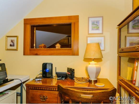 2 Whispering Rock Lane - Photo 16