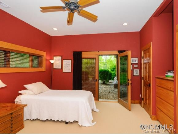 2 Whispering Rock Lane - Photo 19