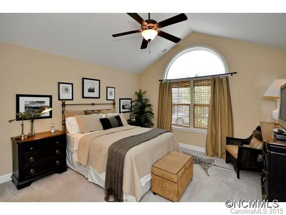 106 Mountain Meadow Circle - Photo 11