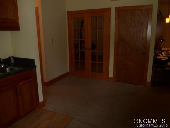 77 Yorkshire Dr - Photo 22