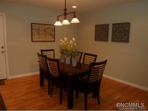 77 Yorkshire Dr - Photo 4