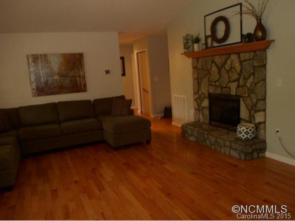77 Yorkshire Dr - Photo 10