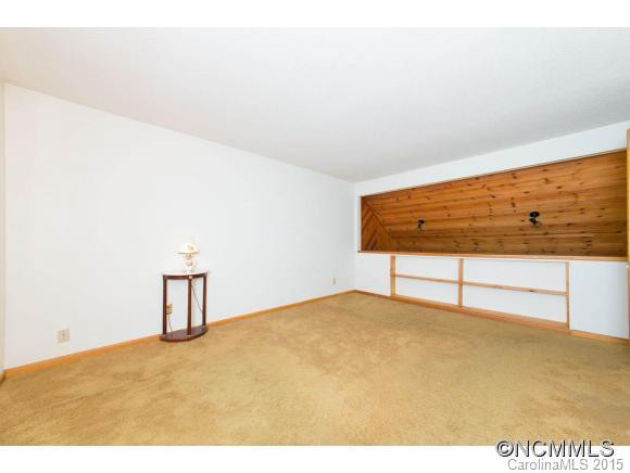 207 Wood Dale Drive - Photo 14