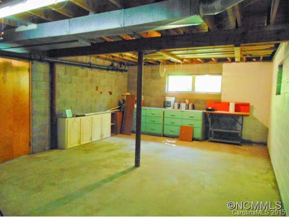 29 Deanwood Circle - Photo 11