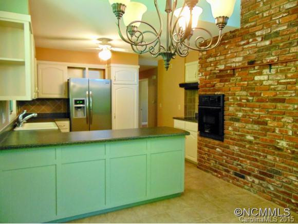 29 Deanwood Circle - Photo 4