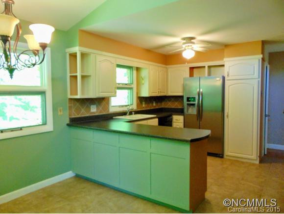 29 Deanwood Circle - Photo 5